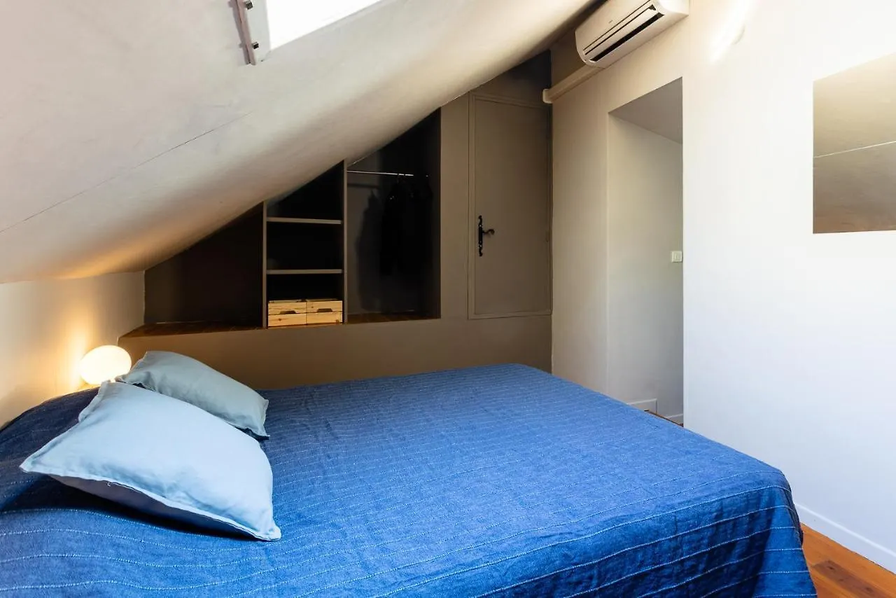 Apartment Gites Un Jardin Dans La Falaise Cabrerets France